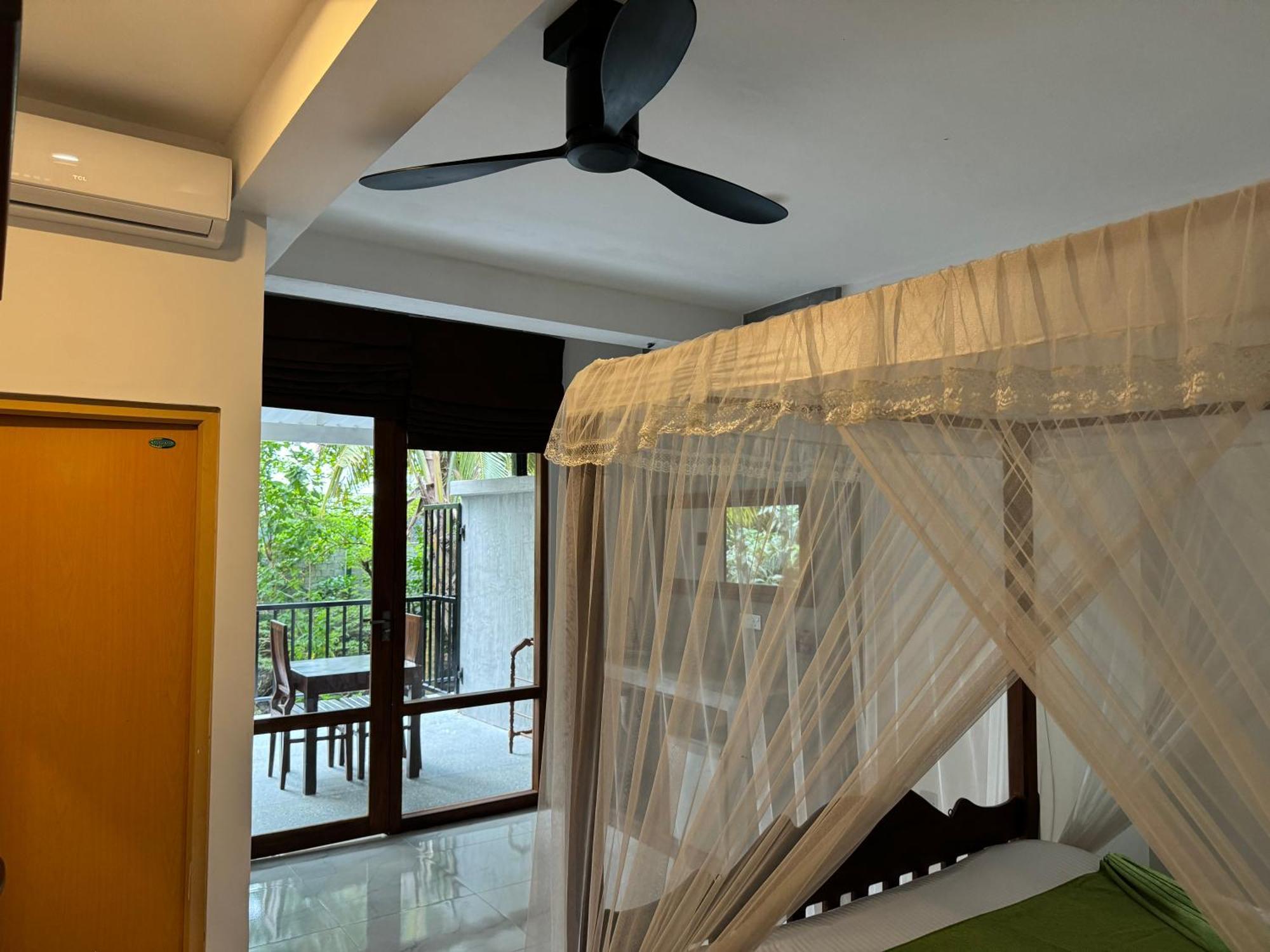 Brinkhouse Guesthouse , Unawatuna Beach Esterno foto