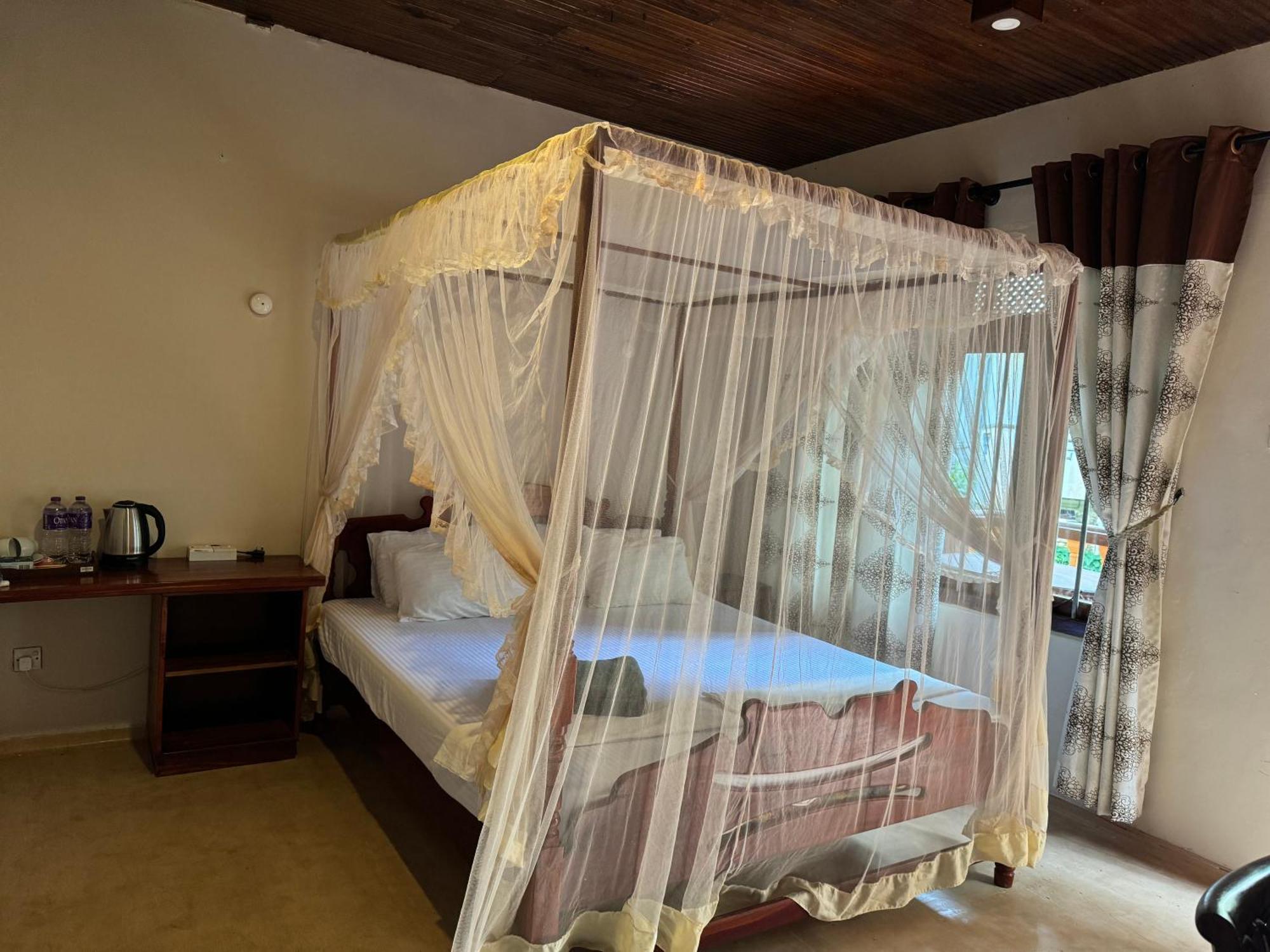 Brinkhouse Guesthouse , Unawatuna Beach Esterno foto
