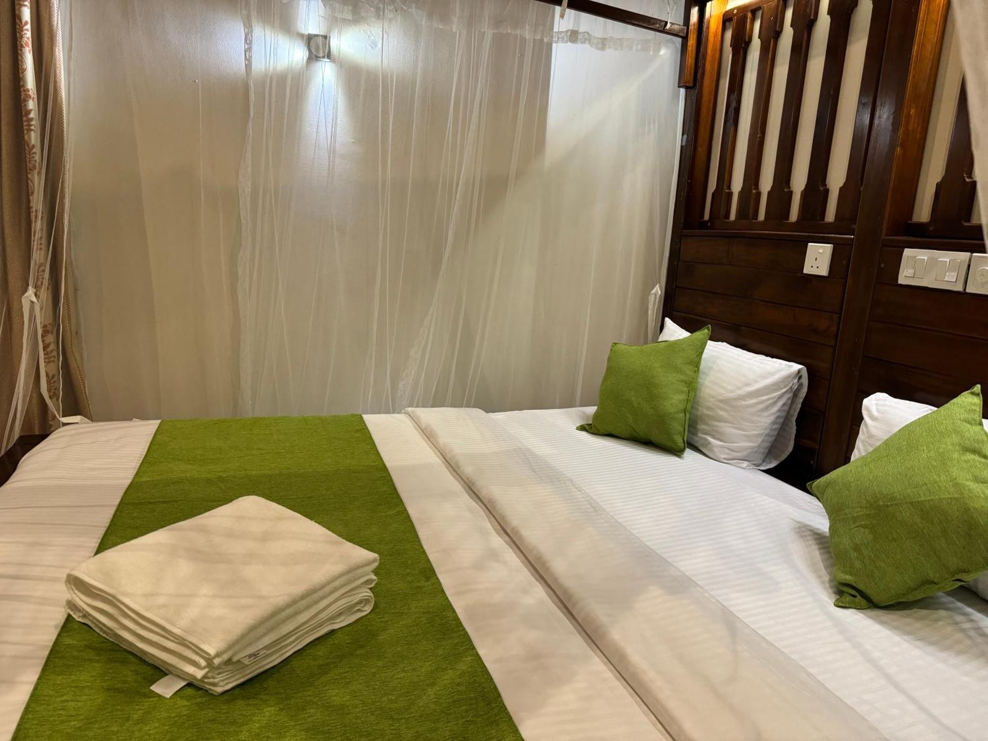 Brinkhouse Guesthouse , Unawatuna Beach Esterno foto