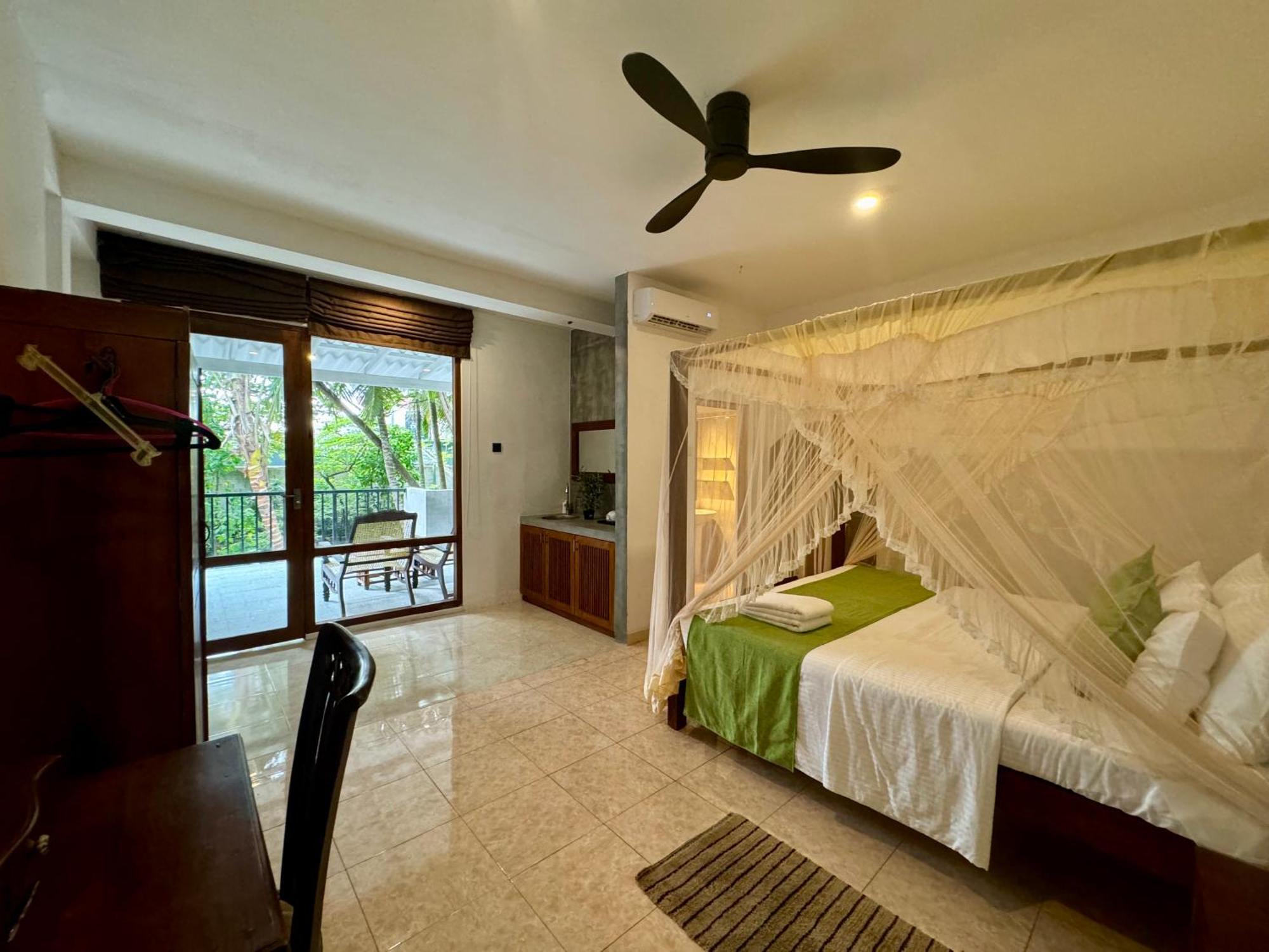 Brinkhouse Guesthouse , Unawatuna Beach Esterno foto