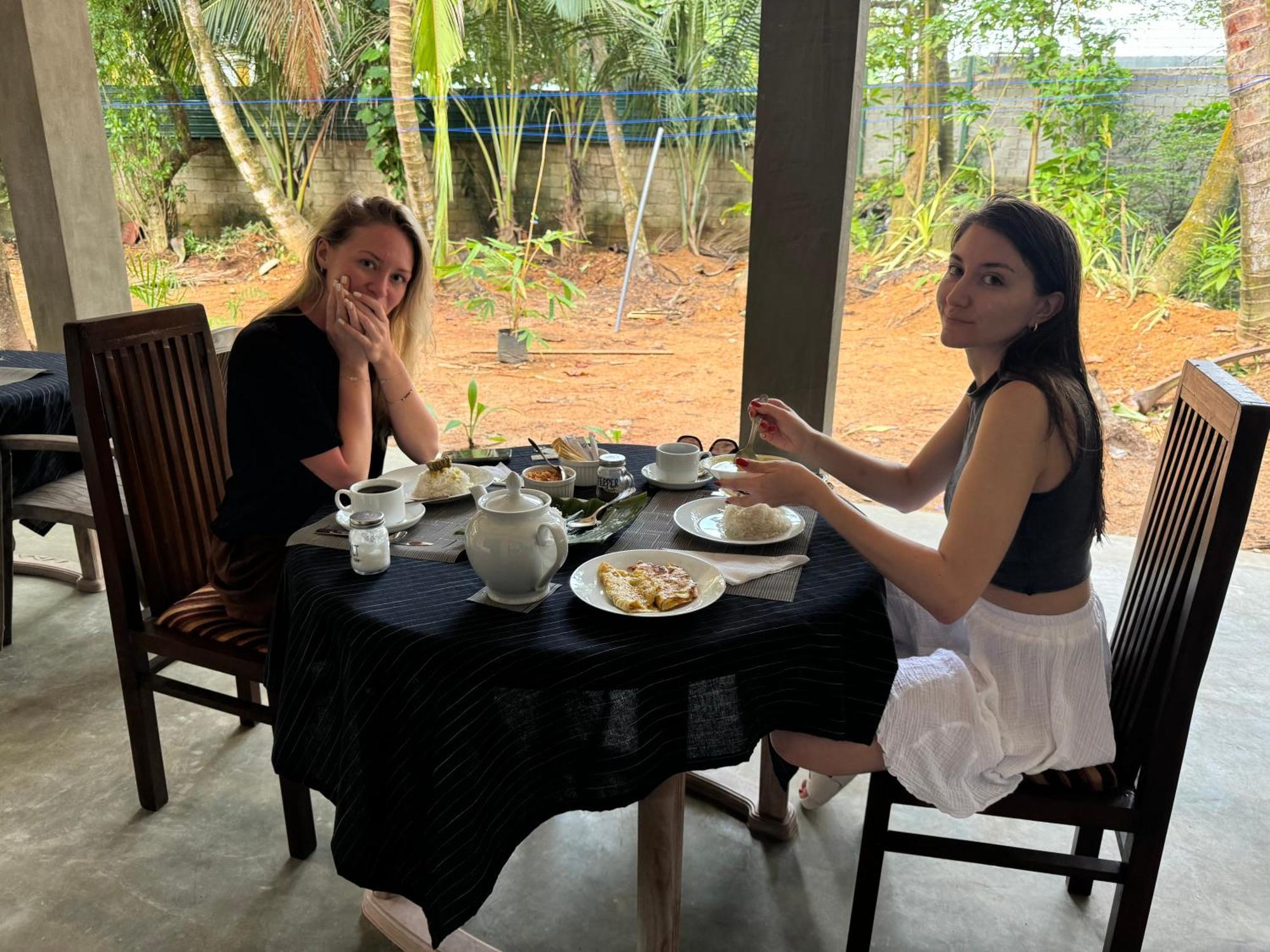 Brinkhouse Guesthouse , Unawatuna Beach Esterno foto