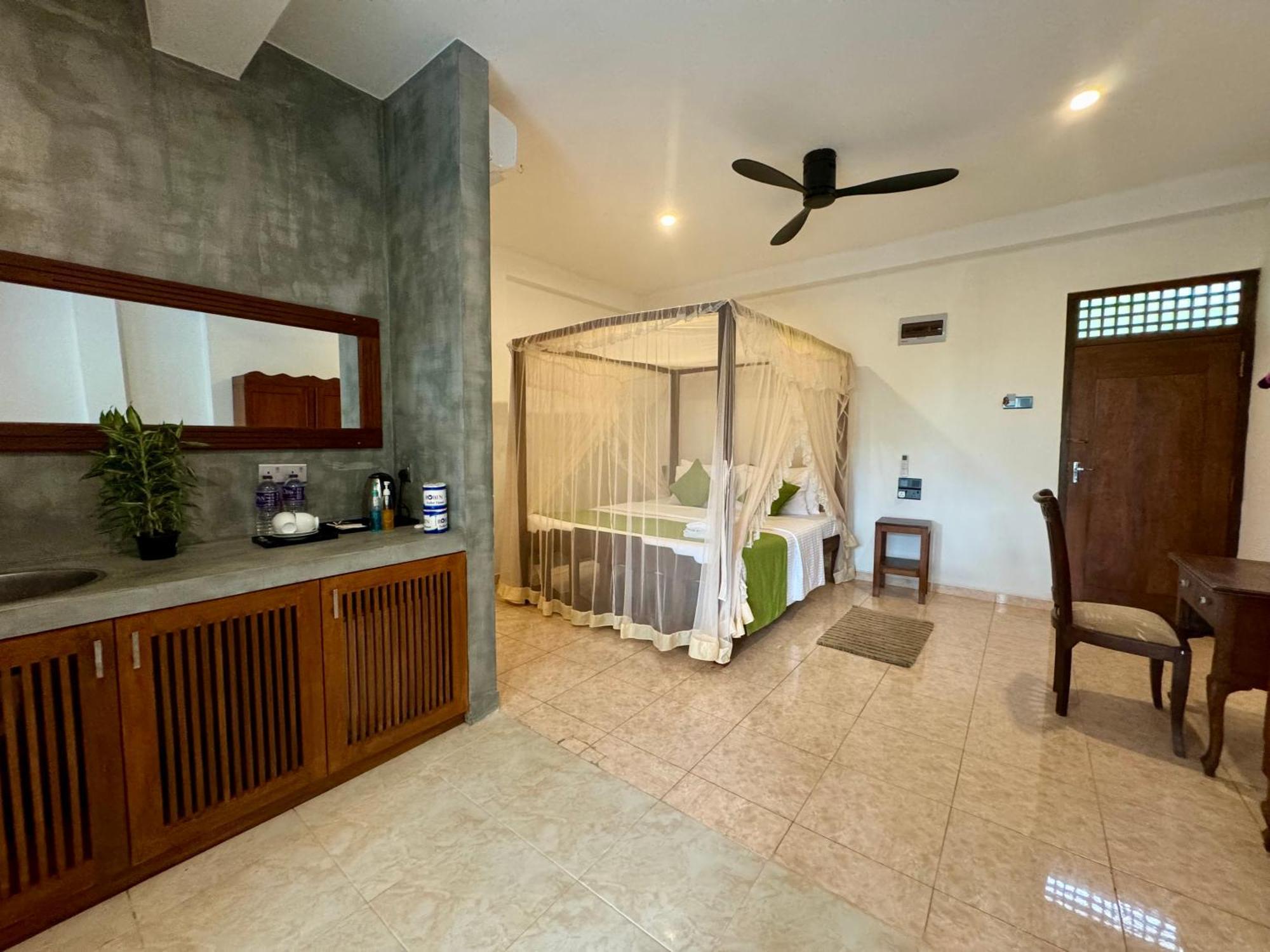 Brinkhouse Guesthouse , Unawatuna Beach Esterno foto
